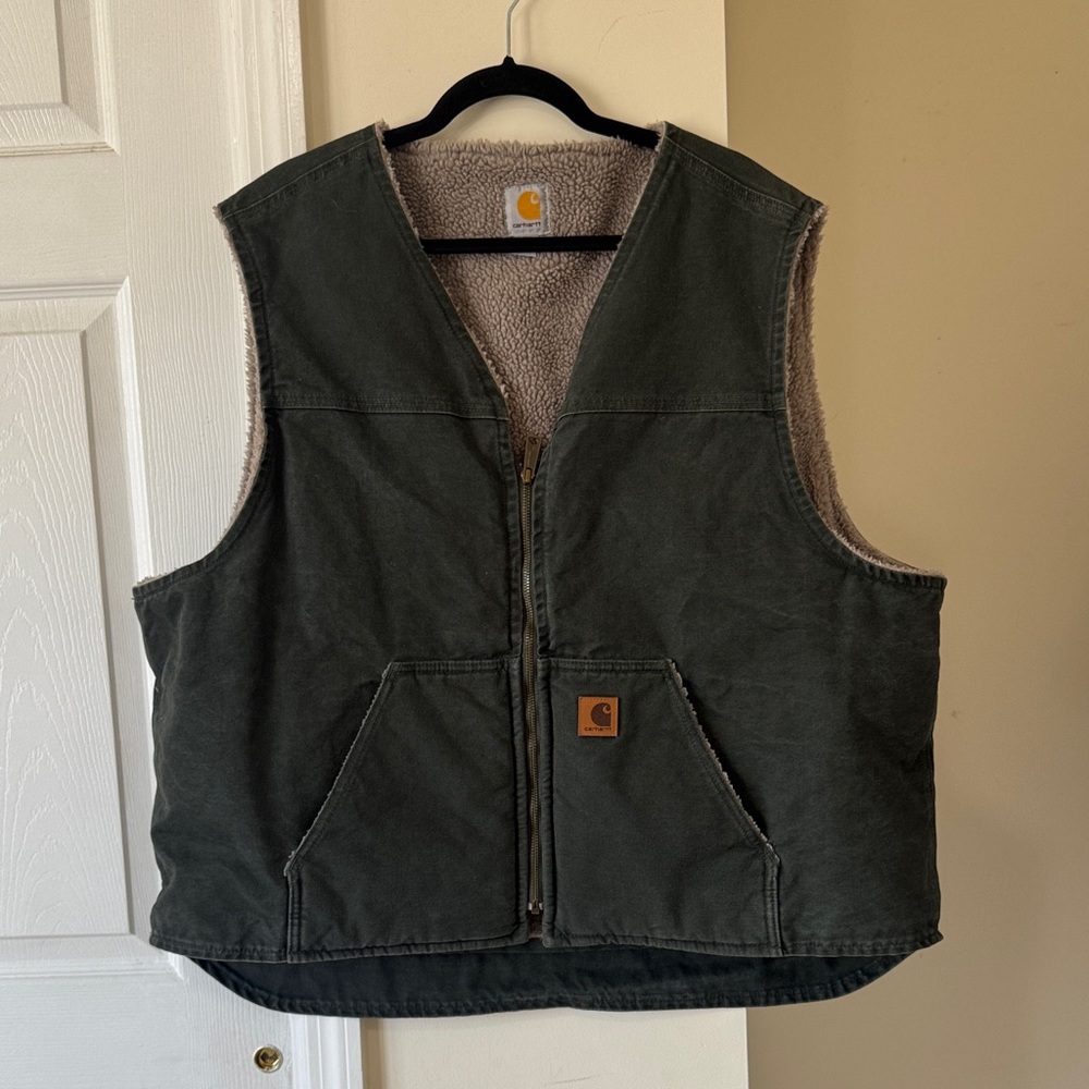 Carhartt fur vest